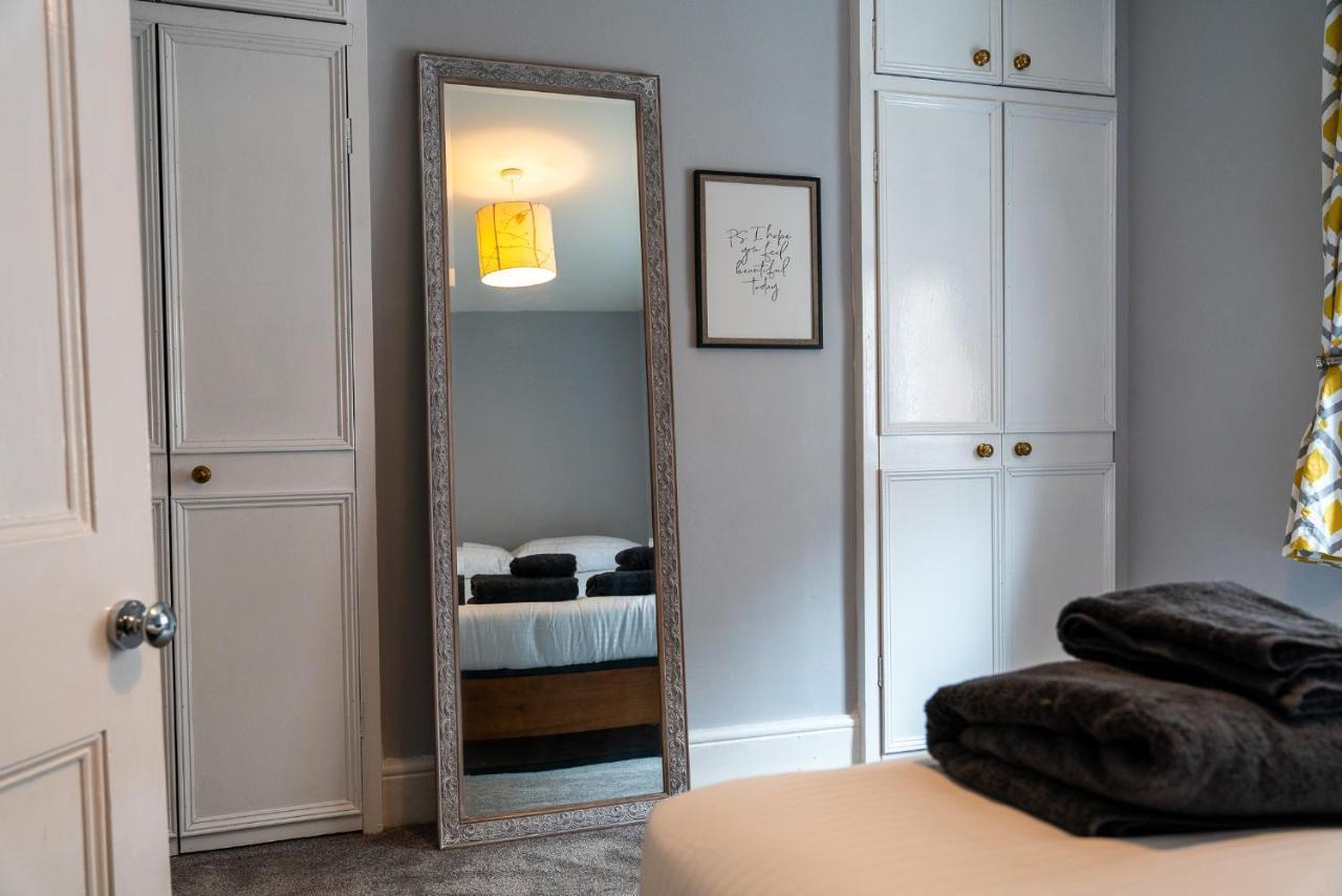 18Th Century Townhouse In Chester City Centreヴィラ エクステリア 写真